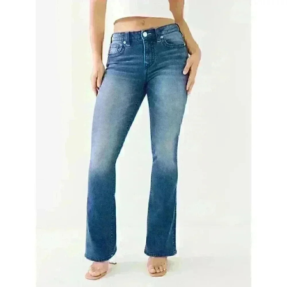 NEW! True Religion Women's 28 Becca Mid Rise Big T Bootcut Jean NWT $199 - Picture 2 of 5